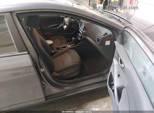 KMHC65LC9JU100263 2018 HYUNDAI IONIQ HYBRID Серый Вид салона спереди