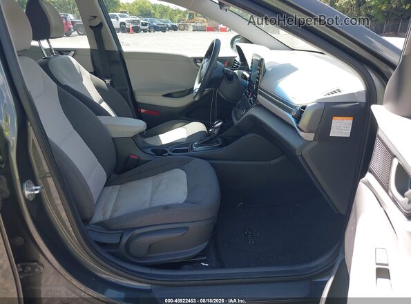 KMHC65LCXLU219927 2020 HYUNDAI IONIQ HYBRID Gray წინა სალონის ხედი