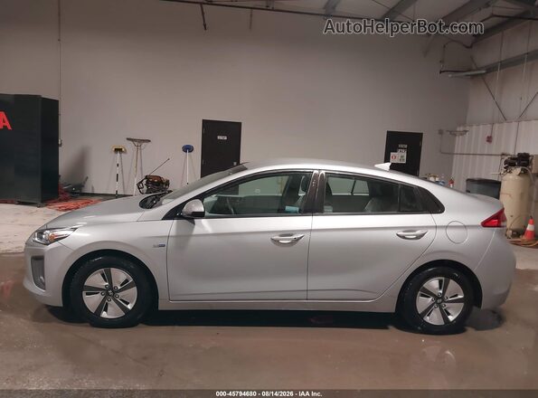 KMHC65LCXLU220074 2020 HYUNDAI IONIQ HYBRID Silver 