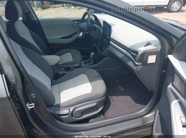 KMHC65LCXLU220169 2020 HYUNDAI IONIQ HYBRID Gray Front interior view