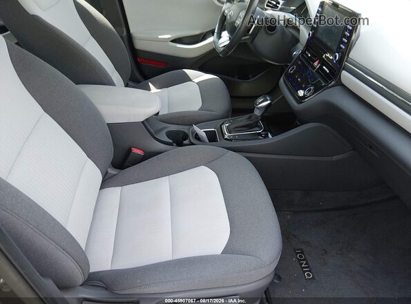 KMHC65LD5LU219729 2020 HYUNDAI IONIQ PLUG-IN HYBRID Серый Вид салона спереди