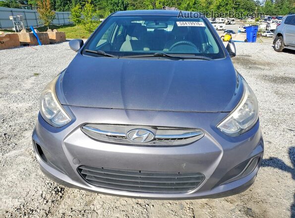 KMHCT4AE0GU163994 2016 HYUNDAI ACCENT Gray Front view