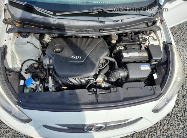 KMHCT4AE0HU240512 2017 HYUNDAI ACCENT Белый Вид задней части салона