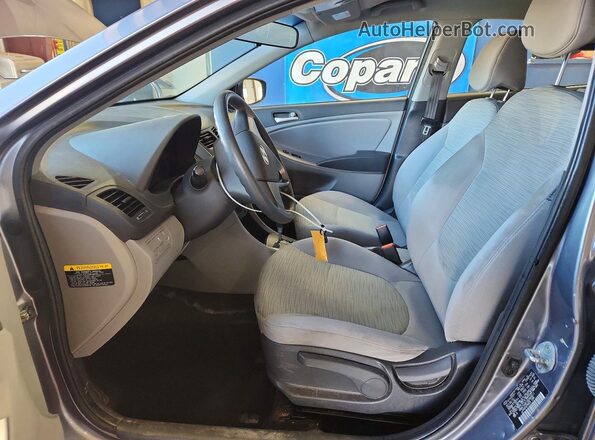 KMHCT4AE1GU043511 2016 HYUNDAI ACCENT Charcoal Вид салону спереду