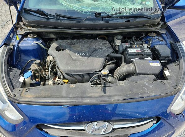 KMHCT4AE1HU276726 2017 HYUNDAI ACCENT Blue Widok wnętrza z tyłu