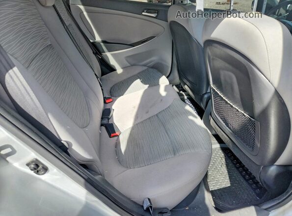 KMHCT4AE2GU007925 2016 HYUNDAI ACCENT Серебряный Вид задних сидений