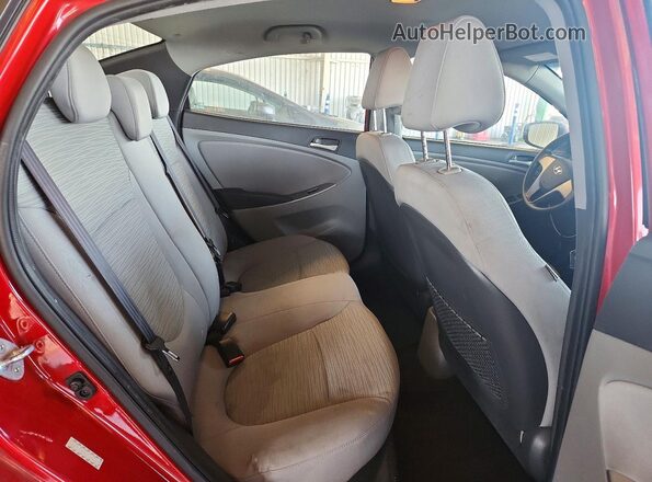 KMHCT4AE2GU009349 2016 HYUNDAI ACCENT Red Հետևի նստատեղերի տեսք