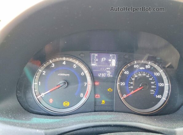 KMHCT4AE2GU144539 2016 HYUNDAI ACCENT Black Vista del cuadro de instrumentos