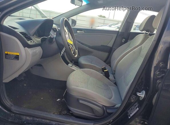 KMHCT4AE2HU170561 2017 HYUNDAI ACCENT Black Widok wnętrza z przodu