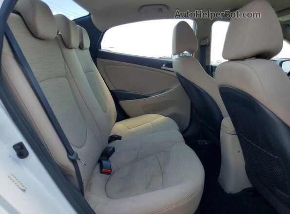 KMHCT4AE2HU371215 2017 HYUNDAI ACCENT White Вид задніх сидінь
