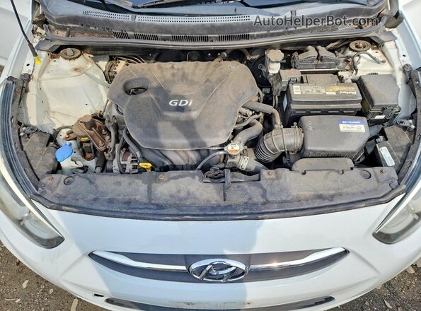 KMHCT4AE3GU084223 2016 HYUNDAI ACCENT White უკანა სალონის ხედი