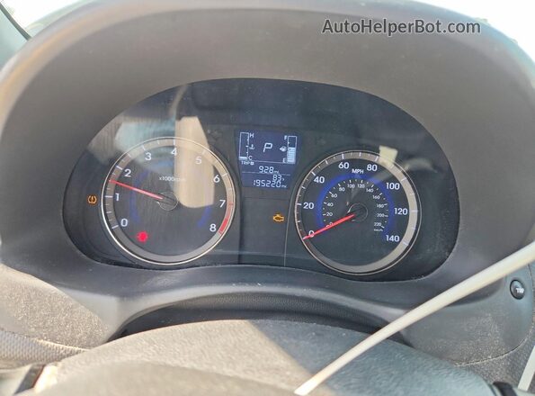 KMHCT4AE3GU968470 2016 HYUNDAI ACCENT Silver Вид щитка приладів