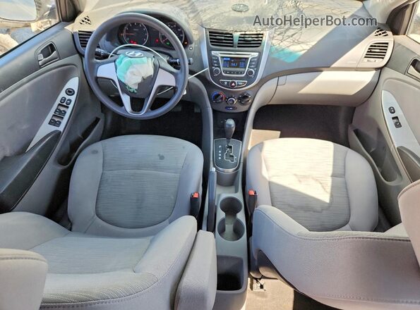 KMHCT4AE3HU305918 2017 HYUNDAI ACCENT Белый Вид панели приборов