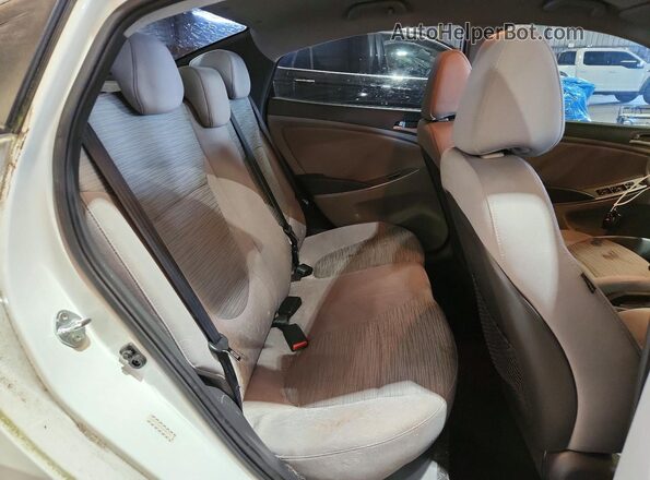 KMHCT4AE4GU962791 2016 HYUNDAI ACCENT White უკანა სავარძლების ხედი