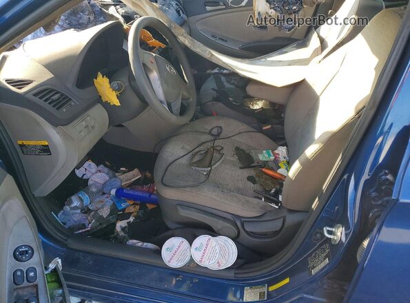 KMHCT4AE4HU240335 2017 HYUNDAI ACCENT Blue Vista interior delantera