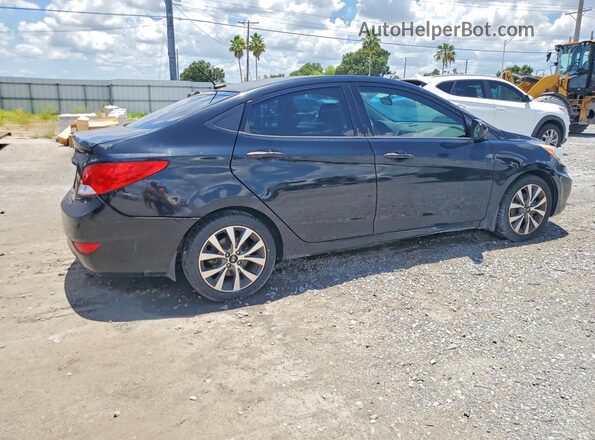 KMHCT4AE5HU249674 2017 HYUNDAI ACCENT Black Trasero derecho