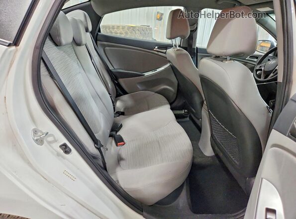 KMHCT4AE6GU976157 2016 HYUNDAI ACCENT White Вид задніх сидінь