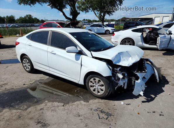 KMHCT4AE8GU091118 2016 HYUNDAI ACCENT White Front right