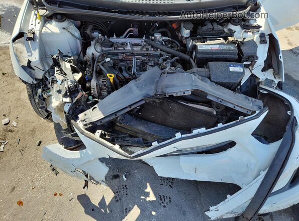 KMHCT4AE8GU091118 2016 HYUNDAI ACCENT White Rear interior view