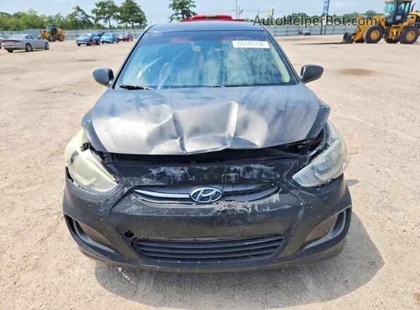 KMHCT4AE8HU355486 2017 HYUNDAI ACCENT Black Vista frontal