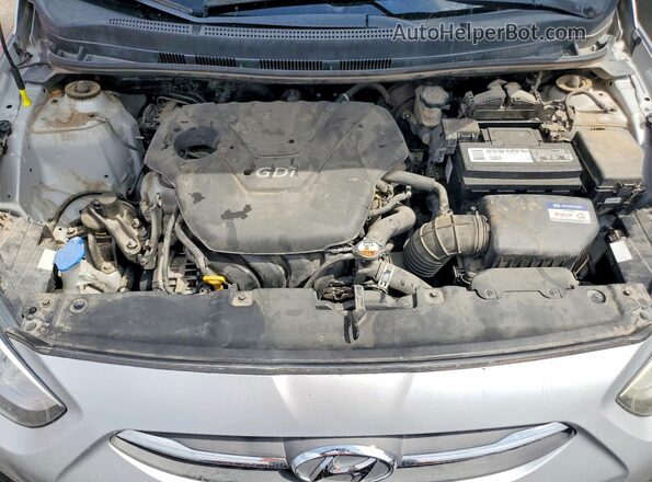 KMHCT5AE3GU283603 2016 HYUNDAI ACCENT Silver Widok wnętrza z tyłu