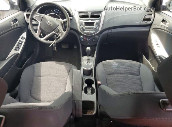 KMHCT5AE3GU283603 2016 HYUNDAI ACCENT Silver Widok deski rozdzielczej