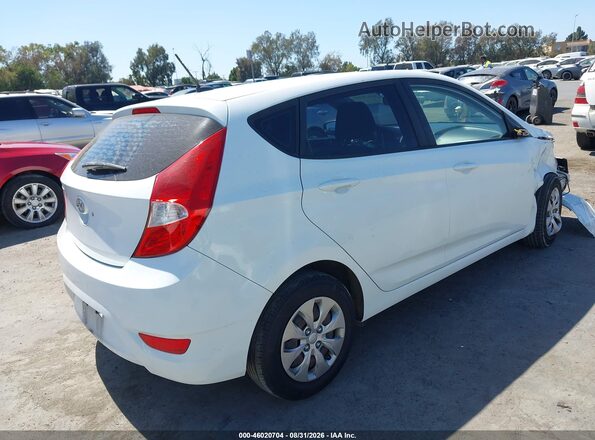 KMHCT5AE3HU325236 2017 HYUNDAI ACCENT White Tył prawy