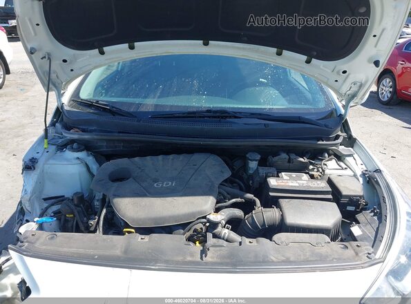 KMHCT5AE3HU325236 2017 HYUNDAI ACCENT White Widok z tyłu