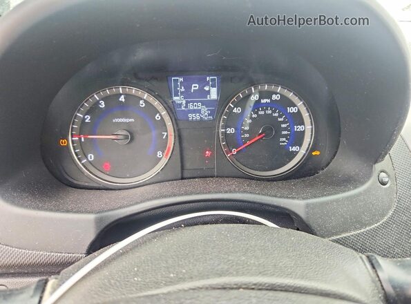 KMHCT5AE3HU354204 2017 HYUNDAI ACCENT Black ხელსაწყოთა პანელის ხედი