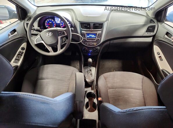 KMHCT5AE7HU302073 2017 HYUNDAI ACCENT Серый Вид панели приборов