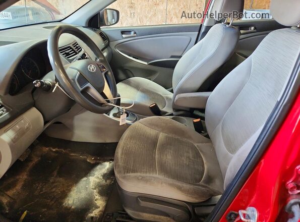 KMHCT5AE7HU334618 2017 HYUNDAI ACCENT Red Սալոնի դիմացի տեսք