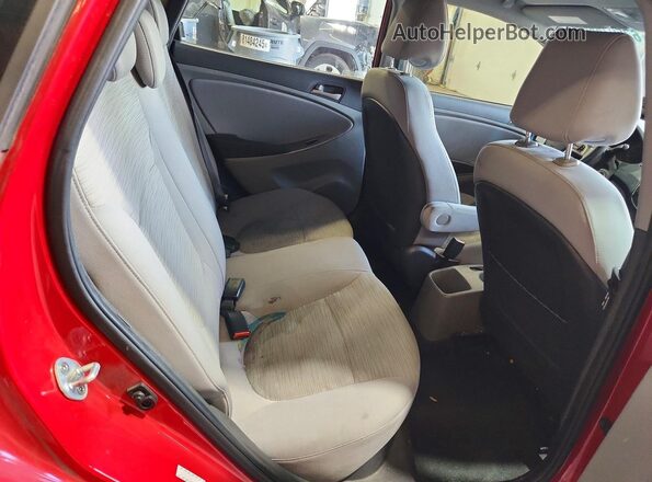KMHCT5AE7HU334618 2017 HYUNDAI ACCENT Red Սալոնի հետևի տեսք