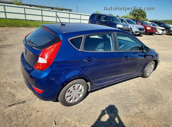 KMHCT5AE9HU319022 2017 HYUNDAI ACCENT Blue Rear right