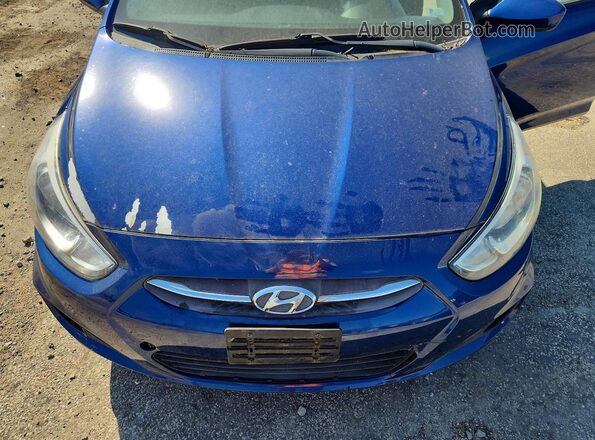 KMHCT5AE9HU319022 2017 HYUNDAI ACCENT Blue Rear interior view