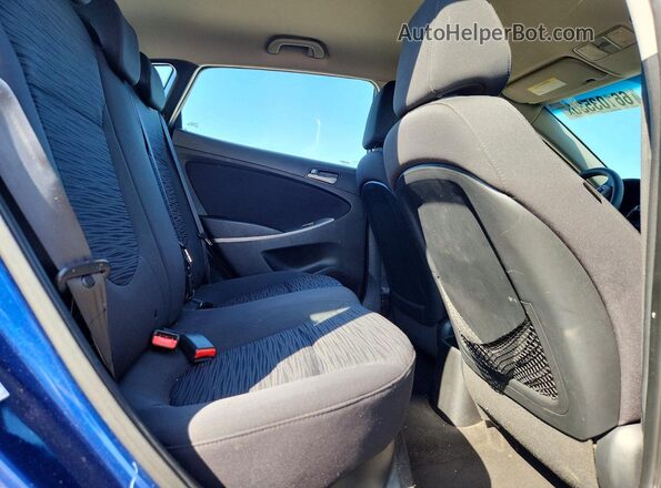 KMHCT5AE9HU319022 2017 HYUNDAI ACCENT Blue Rear seats view