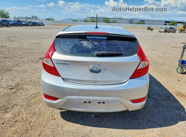 KMHCU5AE3HU351624 2017 HYUNDAI ACCENT Silver Вид ззаду