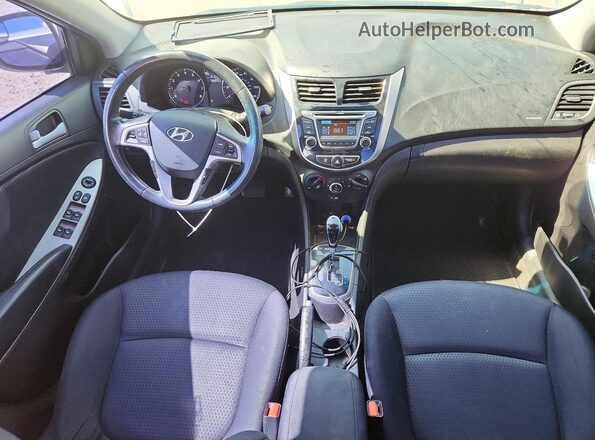 KMHCU5AE3HU351624 2017 HYUNDAI ACCENT Silver Вид панелі приладів