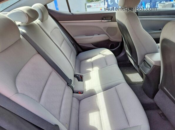 KMHD74LF4HU111199 2017 HYUNDAI ELANTRA Gray Vista de los asientos traseros