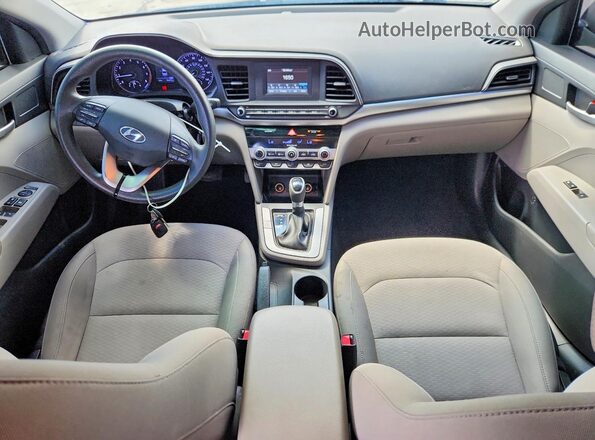 KMHD74LF4LU902826 2020 HYUNDAI ELANTRA Черный Вид панели приборов