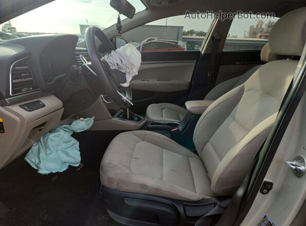 KMHD74LF5HU392008 2017 HYUNDAI ELANTRA Beige Սալոնի դիմացի տեսք