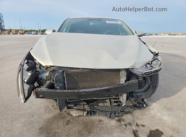 KMHD74LF5HU392008 2017 HYUNDAI ELANTRA Beige Դիմացի տեսք