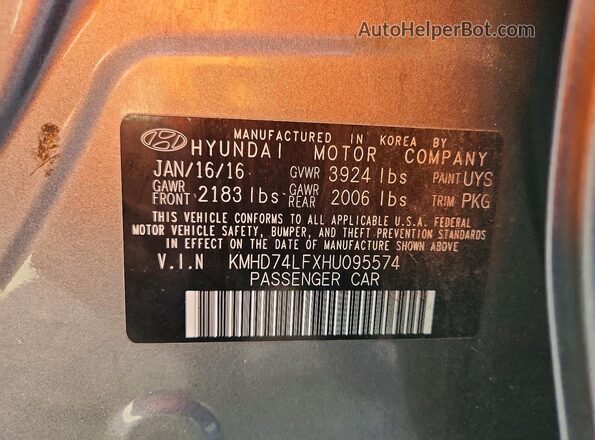 KMHD74LFXHU095574 2017 HYUNDAI ELANTRA Silver Vista del compartimento del motor