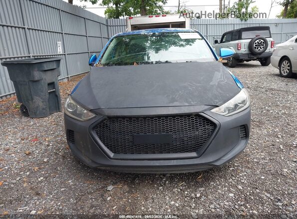 KMHD84LF1HU209619 2017 HYUNDAI ELANTRA Blue Սարքավորումների վահանակի տեսք