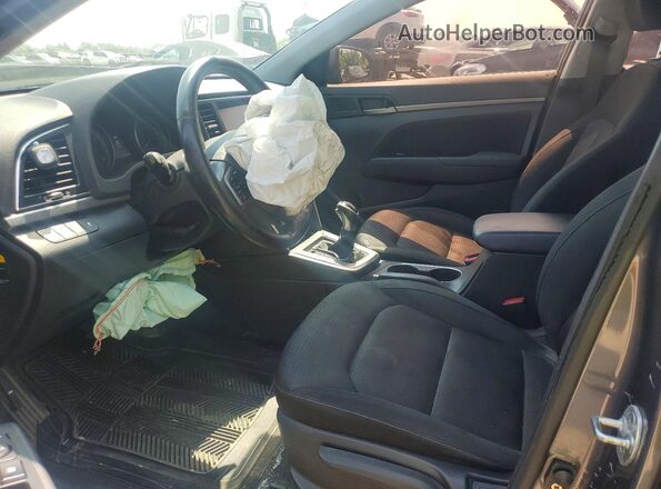 KMHD84LF6HU251154 2017 HYUNDAI ELANTRA Charcoal Вид салону спереду