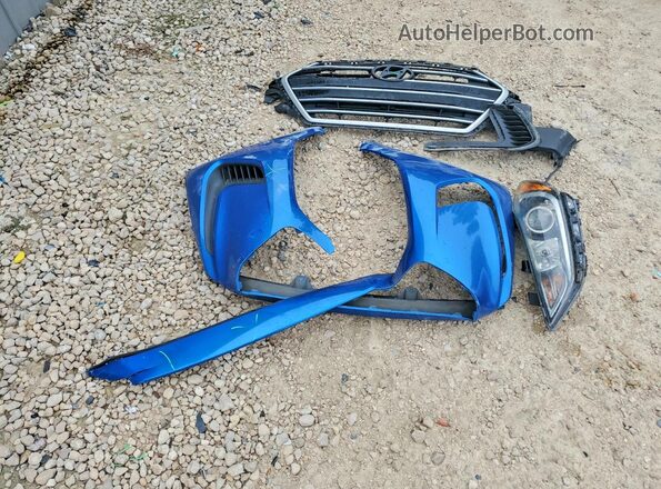 KMHD84LF6HU429192 2017 HYUNDAI ELANTRA Blue Vista del compartimento del motor
