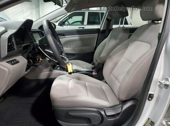 KMHD84LF7KU773220 2019 HYUNDAI ELANTRA Silver Front interior view