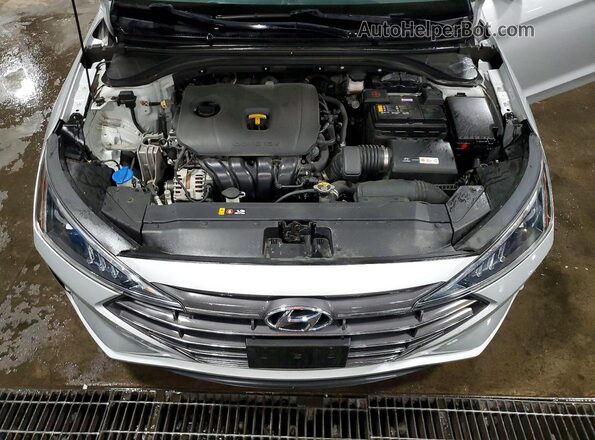 KMHD84LF7KU773220 2019 HYUNDAI ELANTRA Silver Rear interior view