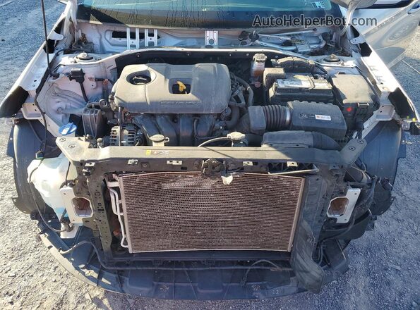 KMHD84LF7KU887444 2019 HYUNDAI ELANTRA Silver Widok wnętrza z tyłu