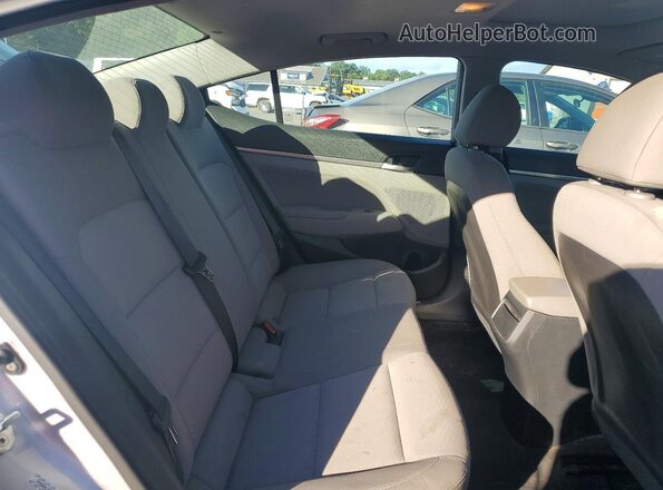 KMHD84LF7KU887444 2019 HYUNDAI ELANTRA Silver Widok tylnych siedzeń
