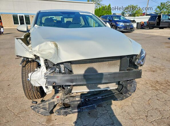 KMHD84LF8JU495040 2018 HYUNDAI ELANTRA Beige Front view